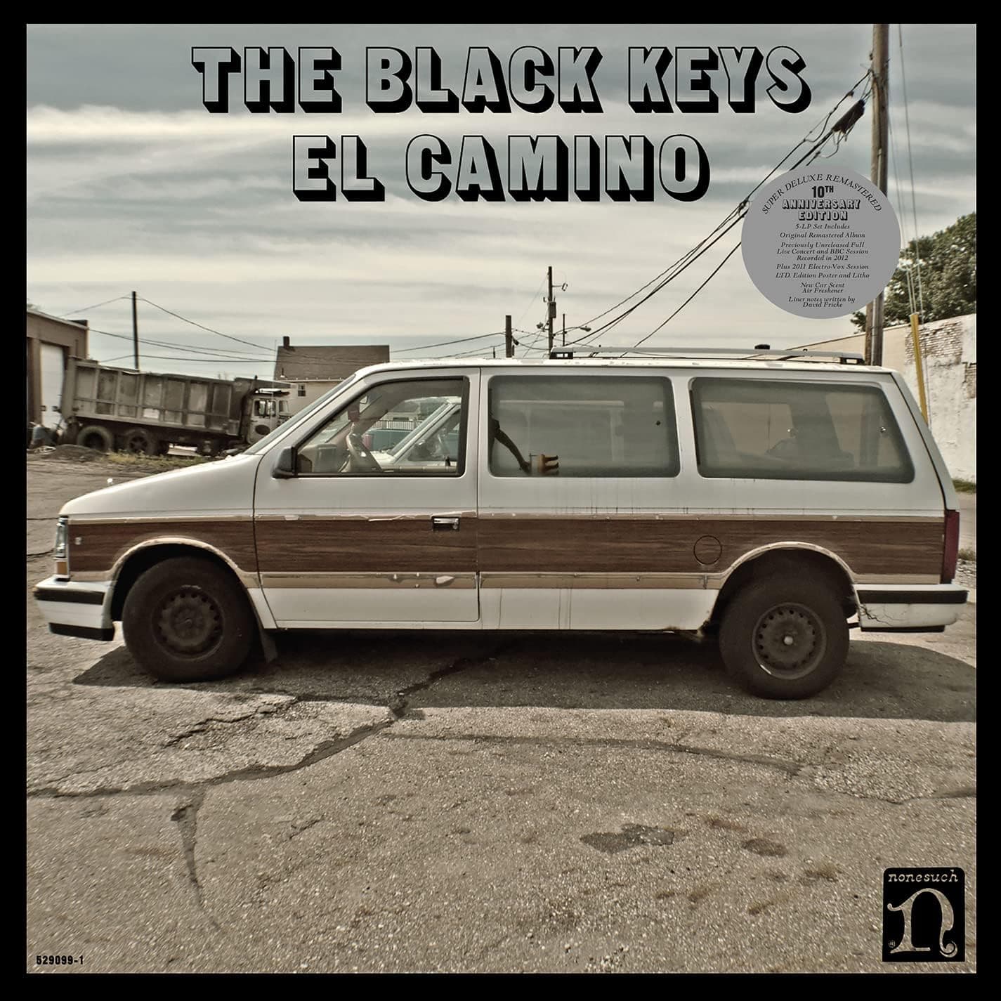 Capa de El Camino (10th Anniversary Deluxe Edition) [Disco de Vinil]